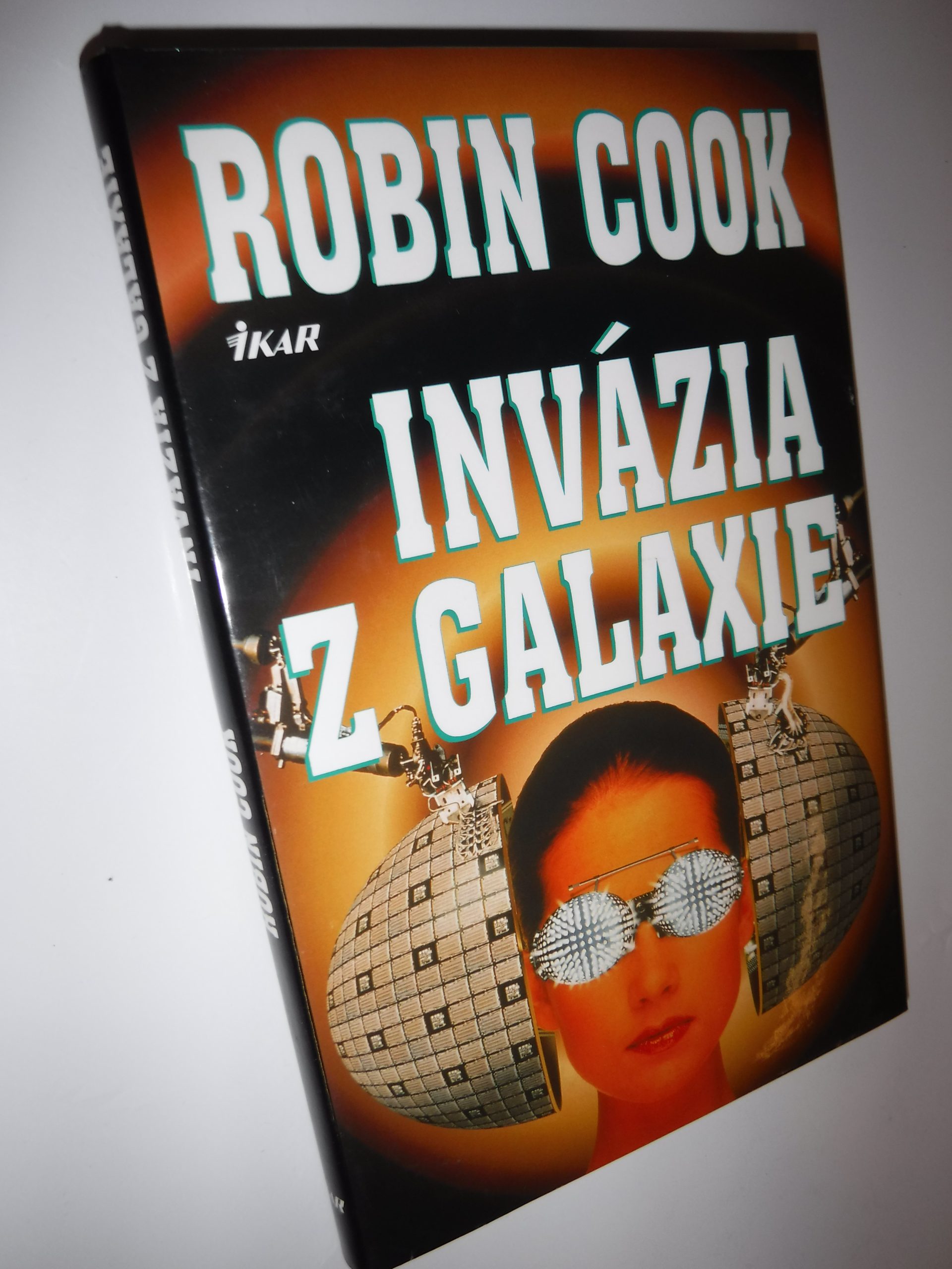 Invázia z galaxie