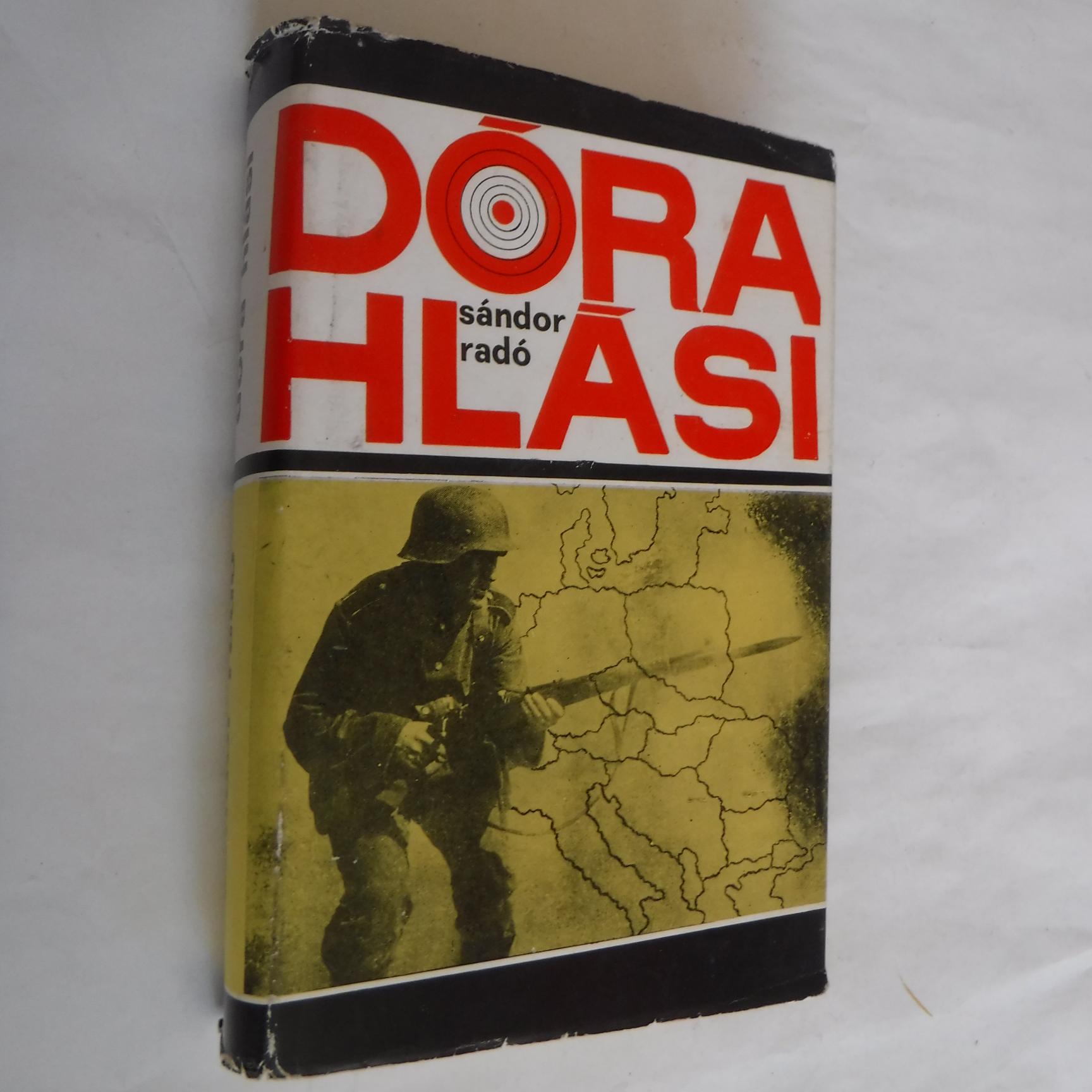 Dóra hlási